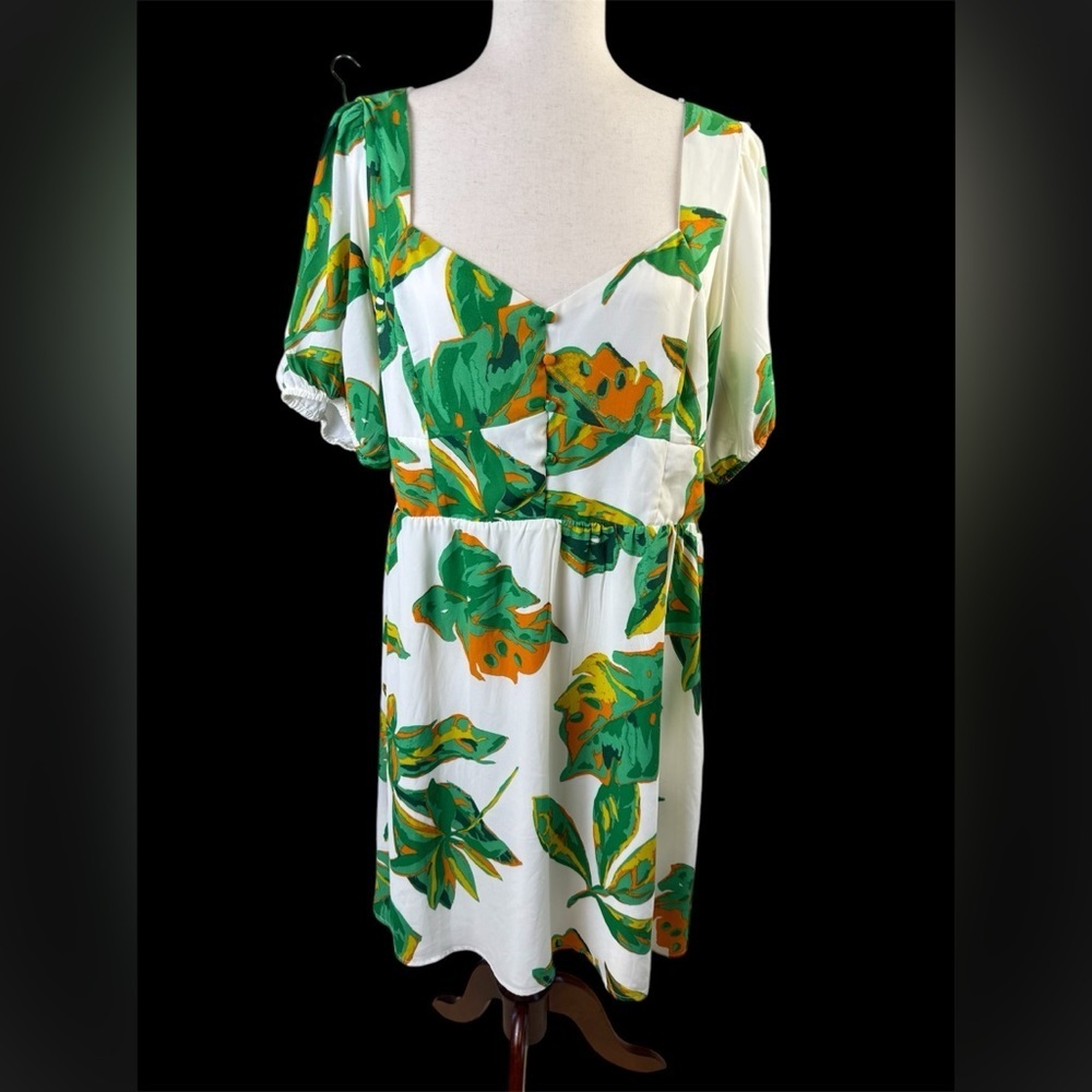 Women’s tropical print pullover dress elastic waist button front detail XL